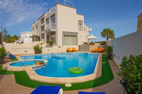 apartments for rent in st julians.